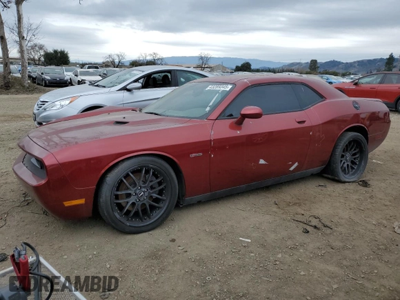 2014 Dodge Challenger R/T Plus z VIN 2C3CDYBT7EH294396, wystawiony jako Copart lot #43289345 z przebiegiem Nie podano mil oraz Szkoda całkowita • Salvage title. Historia ofert i sprzedaży dostępna na DreamBid. Obrazek 1.