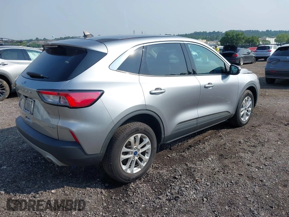 2021 Ford Escape SE with VIN 1FMCU9G68MUB26987, listed as a IAAI auction lot 42476747 with 40,285 mi miles and . Bid and sale history available at DreamBid. Image 4.