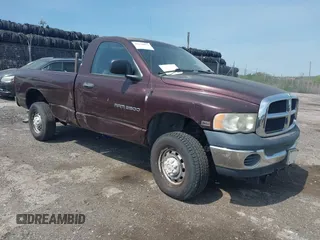 2005 Dodge 2500 ST with VIN 3D7KS26D25G833235, listed as a IAAI auction lot 42170077 with 164,000 mi miles. Bid and sale history available at carsss.com. Image 1.