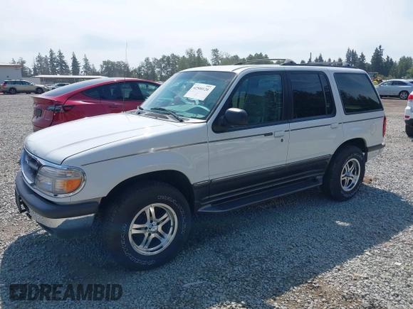 1998 Ford Explorer XL z VIN 1FMZU34E3WZA90831, wystawiony jako IAAI lot #42500120 z przebiegiem 97 799 mil mil oraz . Historia ofert i sprzedaży dostępna na DreamBid. Obrazek 2.