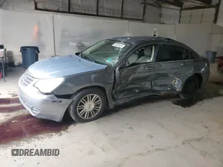 2007 Chrysler Sebring z VIN 1C3LC46K97N504536, wystawiony jako Copart lot #55334425 z przebiegiem 238 920 mil mil oraz Szkoda całkowita • Salvage title. Historia ofert i sprzedaży dostępna na DreamBid. Obrazek 1.
