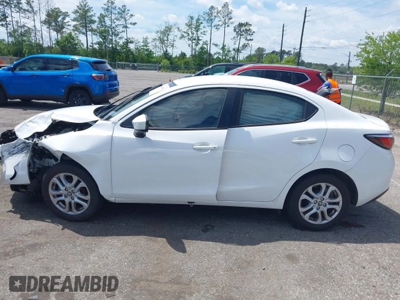 2018 Toyota Yaris with VIN 3MYDLBYV3JY325173, listed as a IAAI auction lot 42041852 with 71,416 mi miles and . Bid and sale history available at DreamBid. Image 14.