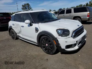 2019 MINI Countryman Cooper S with VIN WMZYT5C57K3G93622, listed as a Copart auction lot 70916044 with 33,307 mi miles and Salvage Title. Bid and sale history available at carsss.com. Image 4.