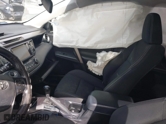 2018 Toyota RAV4 XLE with VIN JTMWFREV7JJ731893, listed as a IAAI auction lot 41567850 with 141,269 mi miles. Bid and sale history available at carsss.com. Image 5.