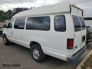 2010 Ford Econoline Wagon XL with VIN 1FBSS3BL2ADA88091, listed as a Copart auction lot 71018604 with 214,293 mi miles and Clean Title. Bid and sale history available at carsss.com. Image 2.
