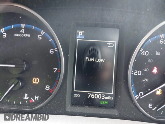 2018 Toyota RAV4 XLE with VIN 2T3RFREV4JW798868, listed as a IAAI auction lot 41751618 with 76,003 mi miles. Bid and sale history available at carsss.com. Image 15.