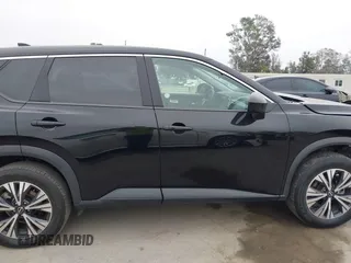 2023 Nissan Rogue SV z VIN 5N1BT3BA2PC893980, wystawiony jako IAAI lot #42357578 z przebiegiem 40 218 mil mil oraz . Historia ofert i sprzedaży dostępna na DreamBid. Obrazek 13.