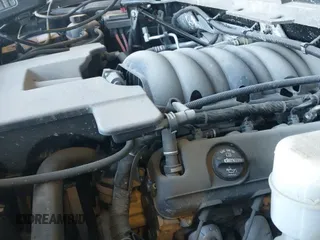 2017 Chevrolet Silverado 1500 LT z VIN 1GCVKREC4HZ133164, wystawiony jako IAAI lot #43224307 z przebiegiem 136 474 mil mil oraz . Historia ofert i sprzedaży dostępna na DreamBid. Obrazek 19.