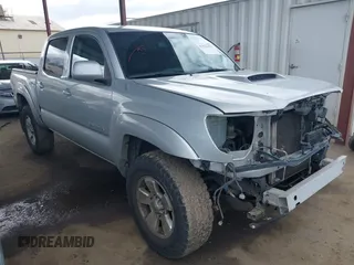 2007 Toyota Tacoma PreRunner with VIN 3TMJU62N07M032104, listed as a IAAI auction lot 41532392 with 207,823 mi miles and . Bid and sale history available at DreamBid. Image 1.
