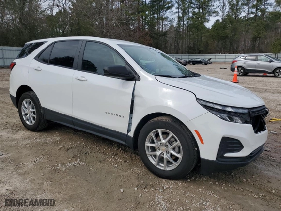 2024 Chevrolet Equinox LS with VIN 3GNAXHEG3RL311921, listed as a Copart auction lot 47956145 with 10,316 mi miles and Salvage Title. Bid and sale history available at carsss.com. Image 4.