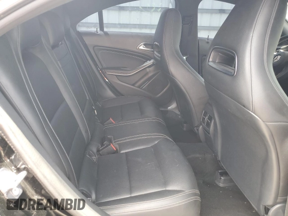 2018 Mercedes-Benz CLA 250 с VIN WDDSJ4EB8JN685558, выставлен на аукционе Copart как лот 59924175 с пробегом 84 104 миль миль и Списание • Salvage title. История ставок и продаж доступна на DreamBid. Изображение 10.