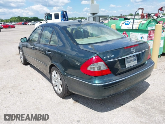 2007 Mercedes-Benz E 350 with VIN WDBUF56X27B010334, listed as a IAAI auction lot 42233993 with 100,780 mi miles and . Bid and sale history available at carsss.com. Image 3.