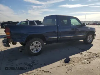 2000 Chevrolet Silverado 1500 LS with VIN 2GCEC19V4Y1145088, listed as a Copart auction lot 89286585 with 191,799 mi miles and Clean Title. Bid and sale history available at carsss.com. Image 3.