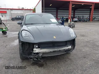 2020 Porsche Macan with VIN WP1AA2A54LLB01700, listed as a IAAI auction lot 41383568 with 49,338 mi miles and . Bid and sale history available at DreamBid. Image 12.