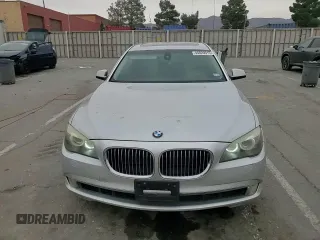 2009 BMW 7 Series 750Li with VIN WBAKB83529CY62069, listed as a Copart auction lot 44820915 with 123,684 mi miles and Salvage title. Bid and sale history available at DreamBid. Image 11.