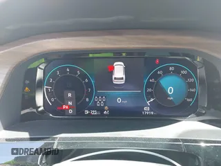 2024 Volkswagen Atlas SE z VIN 1V2JR2CA1RC529185, wystawiony jako IAAI lot #42201837 z przebiegiem 17 919 mil mil oraz . Historia ofert i sprzedaży dostępna na DreamBid. Obrazek 7.