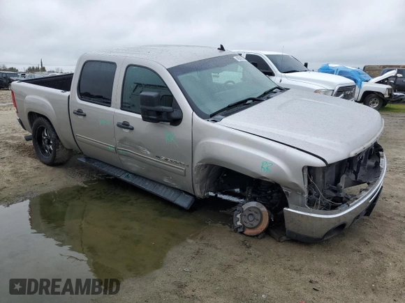 2009 GMC Sierra 1500 with VIN 3GTEC233X9G154562, listed as a Copart auction lot 49343825 with 200,986 mi miles and Salvage Title. Bid and sale history available at DreamBid. Image 4.