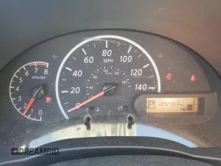 2016 Nissan Versa S z VIN 3N1CN7AP0GL913005, wystawiony jako Copart lot #52431875 z przebiegiem 125 491 mil mil oraz Szkody całkowita. Historia ofert i sprzedaży dostępna na DreamBid. Obrazek 9.