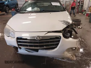 2005 Chrysler Sebring Limited with VIN 1C3EL65R55N627833, listed as a IAAI auction lot 41722397 with 61,742 mi miles and . Bid and sale history available at DreamBid. Image 6.