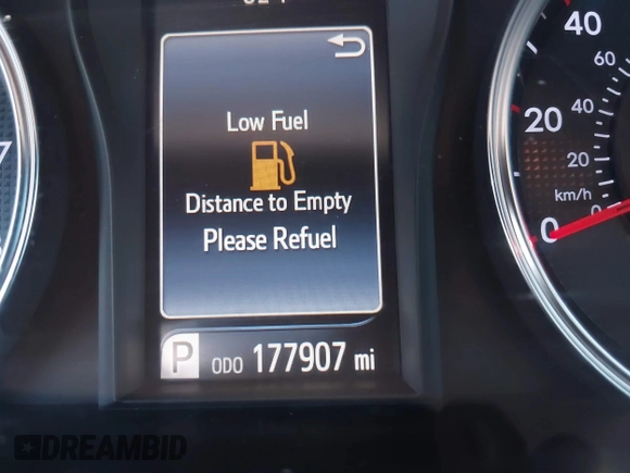 2015 Toyota Camry XLE with VIN 4T1BF1FK4FU914870, listed as a IAAI auction lot 41732333 with 177,907 mi miles. Bid and sale history available at carsss.com. Image 15.