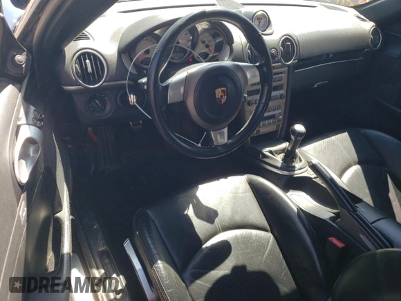 2006 Porsche Boxster S с VIN WP0CB29846U730068, выставлен на аукционе Copart как лот 55626595 с пробегом 137 883 миль миль и На запчасти • Non repairable. История ставок и продаж доступна на DreamBid. Изображение 8.