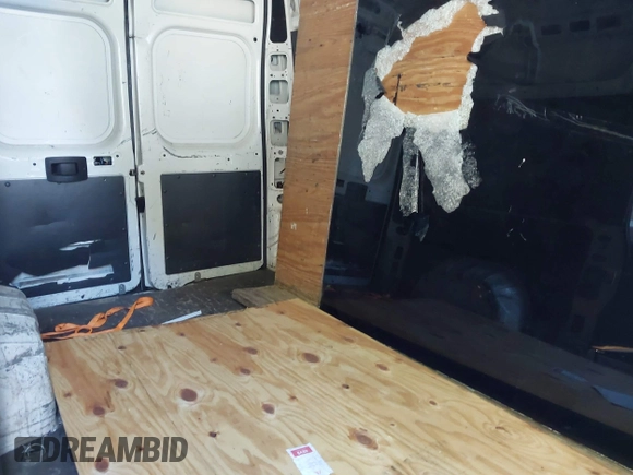 2018 Ram ProMaster Cargo with VIN 3C6TRVCG6JE110222, listed as a IAAI auction lot 41010863 with 75,639 mi miles and . Bid and sale history available at DreamBid. Image 8.