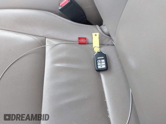 2017 Honda Pilot EX-L with VIN 5FNYF6H52HB015651, listed as a IAAI auction lot 41538814 with 121,433 mi miles and . Bid and sale history available at DreamBid. Image 11.