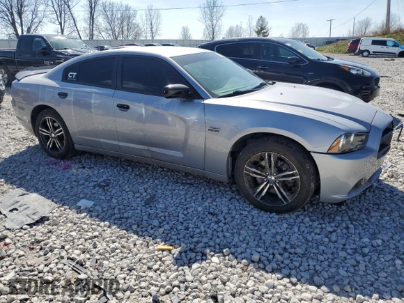 2013 Dodge Charger RT with VIN 2C3CDXDT7DH615763, listed as a Copart auction lot 53310975 with 178,855 mi miles and Clean Title. Bid and sale history available at carsss.com. Image 4.