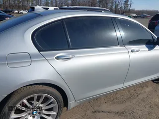 2013 BMW 7 Series 750Li xDrive with VIN WBAYF8C59DD140244, listed as a IAAI auction lot 41754655 with 97,470 mi miles. Bid and sale history available at carsss.com. Image 6.
