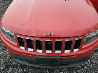 2017 Jeep Compass Sport SE z VIN 1C4NJDBB5HD128215, wystawiony jako Copart lot #60210685 z przebiegiem 95 943 mil mil oraz Szkoda całkowita • Salvage title. Historia ofert i sprzedaży dostępna na DreamBid. Obrazek 12.