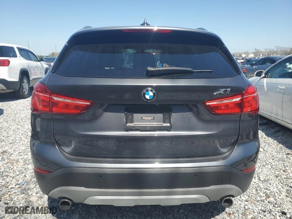 2017 BMW X1 xDrive28i with VIN WBXHT3Z33H4A54928, listed as a Copart auction lot 46987165 with 62,529 mi miles and Salvage Title. Bid and sale history available at carsss.com. Image 6.