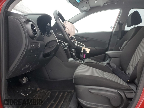 2018 Hyundai Kona SEL with VIN KM8K2CAA2JU105611, listed as a Copart auction lot 43071505 with 77,357 mi miles and Salvage Title. Bid and sale history available at carsss.com. Image 7.