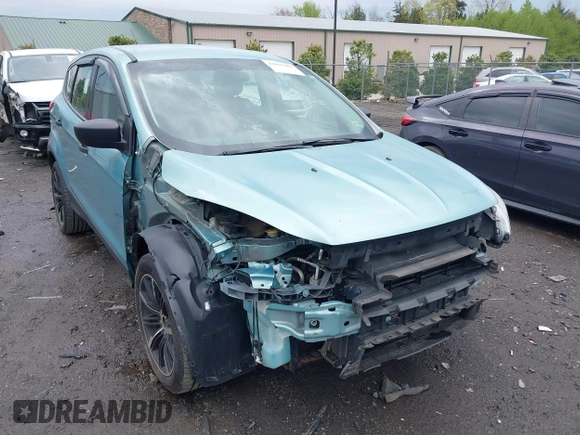 2013 Ford Escape S with VIN 1FMCU0F75DUD00309, listed as a IAAI auction lot 42017289 with 184,026 mi miles. Bid and sale history available at carsss.com. Image 6.