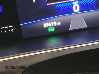 2023 Volkswagen Tiguan SE z VIN 3VV2B7AX8PM058650, wystawiony jako IAAI lot #42801702 z przebiegiem 39 472 mil mil oraz . Historia ofert i sprzedaży dostępna na DreamBid. Obrazek 22.