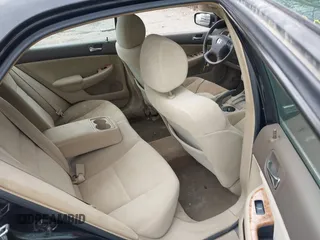 2005 Honda Accord EX z VIN 1HGCM56715A161334, wystawiony jako IAAI lot #42022973 z przebiegiem 159 000 mil mil oraz . Historia ofert i sprzedaży dostępna na DreamBid. Obrazek 8.