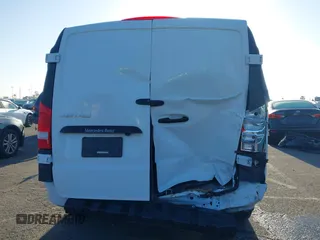 2022 Mercedes-Benz Metris Cargo with VIN W1YV0BEY8N3960426, listed as a IAAI auction lot 42019330 with 37,038 mi miles. Bid and sale history available at carsss.com. Image 6.