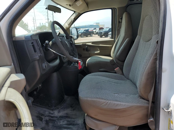 2008 GMC Savana Cargo Van with VIN 1GTGG25C881138951, listed as a Copart auction lot 64157054 with 92,218 mi miles and Salvage Title. Bid and sale history available at carsss.com. Image 7.