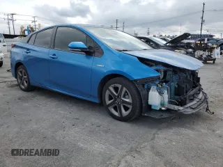 2020 Toyota Prius L Eco with VIN JTDKARFU5L3104913, listed as a Copart auction lot 51335495 with 139,074 mi miles and Salvage Title. Bid and sale history available at DreamBid. Image 4.