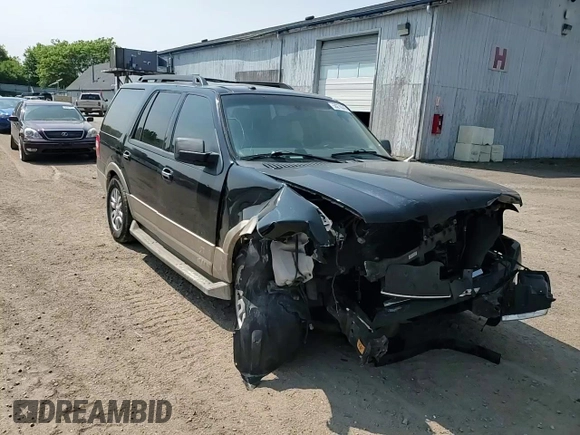 2012 Ford Expedition XLT with VIN 1FMJU1H54CEF07128, listed as a Copart auction lot 59270045 with 205,245 mi miles and Salvage title. Bid and sale history available at DreamBid. Image 15.