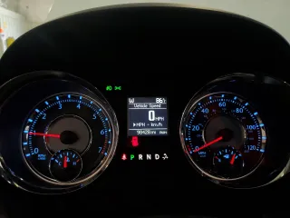 2016 Chrysler Town & Country Touring L Anniversary Edition with VIN 2C4RC1CG3GR284592, listed as a Copart auction lot 62499194 with 98,428 mi miles and Salvage Title. Bid and sale history available at DreamBid. Image 9.