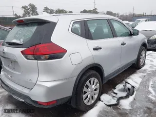 2020 Nissan Rogue SL with VIN 5N1AT2MV5LC719692, listed as a IAAI auction lot 41512138 with 72,052 mi miles. Bid and sale history available at carsss.com. Image 4.