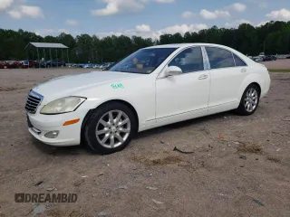 2007 Mercedes-Benz S 550 z VIN WDDNG71X37A035101, wystawiony jako Copart lot #57164545 z przebiegiem 157 664 mil mil oraz Szkoda całkowita • Salvage title. Historia ofert i sprzedaży dostępna na DreamBid. Obrazek 1.