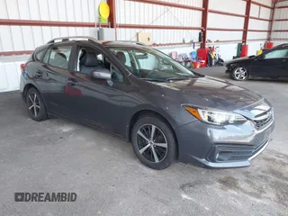 2023 Subaru Impreza Premium с VIN 4S3GTAV65P3705037, выставлен на аукционе IAAI как лот 42381399 с пробегом 42 022 миль миль и . История ставок и продаж доступна на DreamBid. Изображение 1.