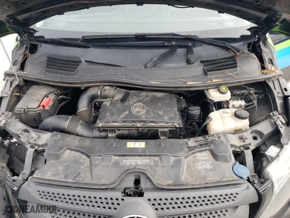2016 Mercedes-Benz Metris Cargo Van with VIN WD3PG2EAXG3171266, listed as a Copart auction lot 43595185 with 101,889 mi miles and Salvage Title. Bid and sale history available at carsss.com. Image 13.