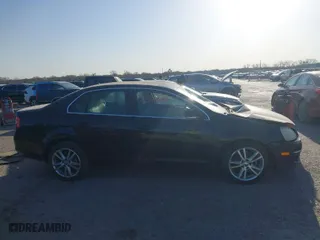 2006 Volkswagen Jetta Sedan 1.9L TDI with VIN 3VWRT71K56M799784, listed as a IAAI auction lot 41702475 with 231,120 mi miles. Bid and sale history available at carsss.com. Image 13.