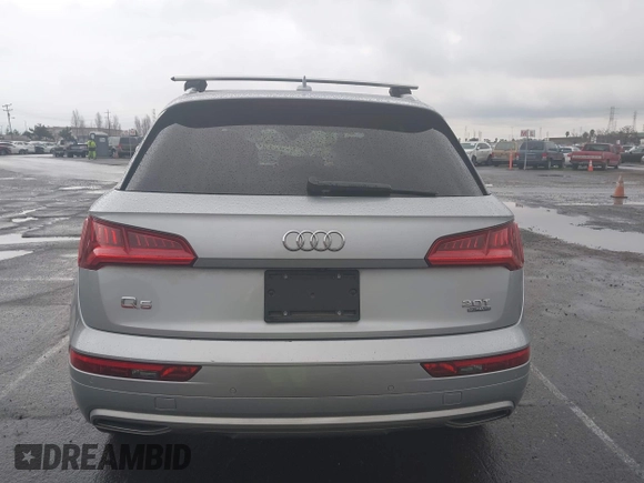 2018 Audi Q5 Premium Plus with VIN WA1BNAFY3J2044961, listed as a IAAI auction lot 41720171 with 98,481 mi miles. Bid and sale history available at carsss.com. Image 16.