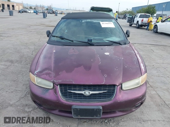 1999 Chrysler Sebring JXi z VIN 3C3EL55H1XT201478, wystawiony jako IAAI lot #41766211 z przebiegiem 145 030 mil mil oraz . Historia ofert i sprzedaży dostępna na DreamBid. Obrazek 6.