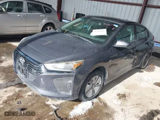 2017 Hyundai Ioniq Hybrid Blue with VIN KMHC65LC7HU040722, listed as a IAAI auction lot 41405199 with 124,049 mi miles. Bid and sale history available at carsss.com. Image 2.