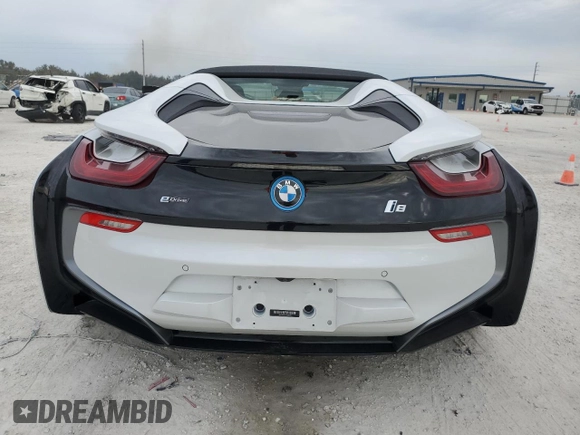 2019 BMW i8 z VIN WBY2Z6C50KVB83206, wystawiony jako Copart lot #81693973 z przebiegiem 25 712 mil mil oraz . Historia ofert i sprzedaży dostępna na DreamBid. Obrazek 6.