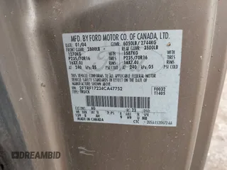 2004 Ford F-150 XL с VIN 2FTRF17234CA47752, выставлен на аукционе IAAI как лот 42628859 с пробегом 255 867 миль миль и . История ставок и продаж доступна на DreamBid. Изображение 9.